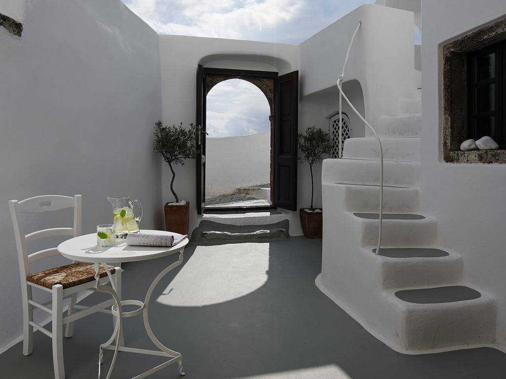 1864 The Sea Captain'S House Oia  Exterior photo