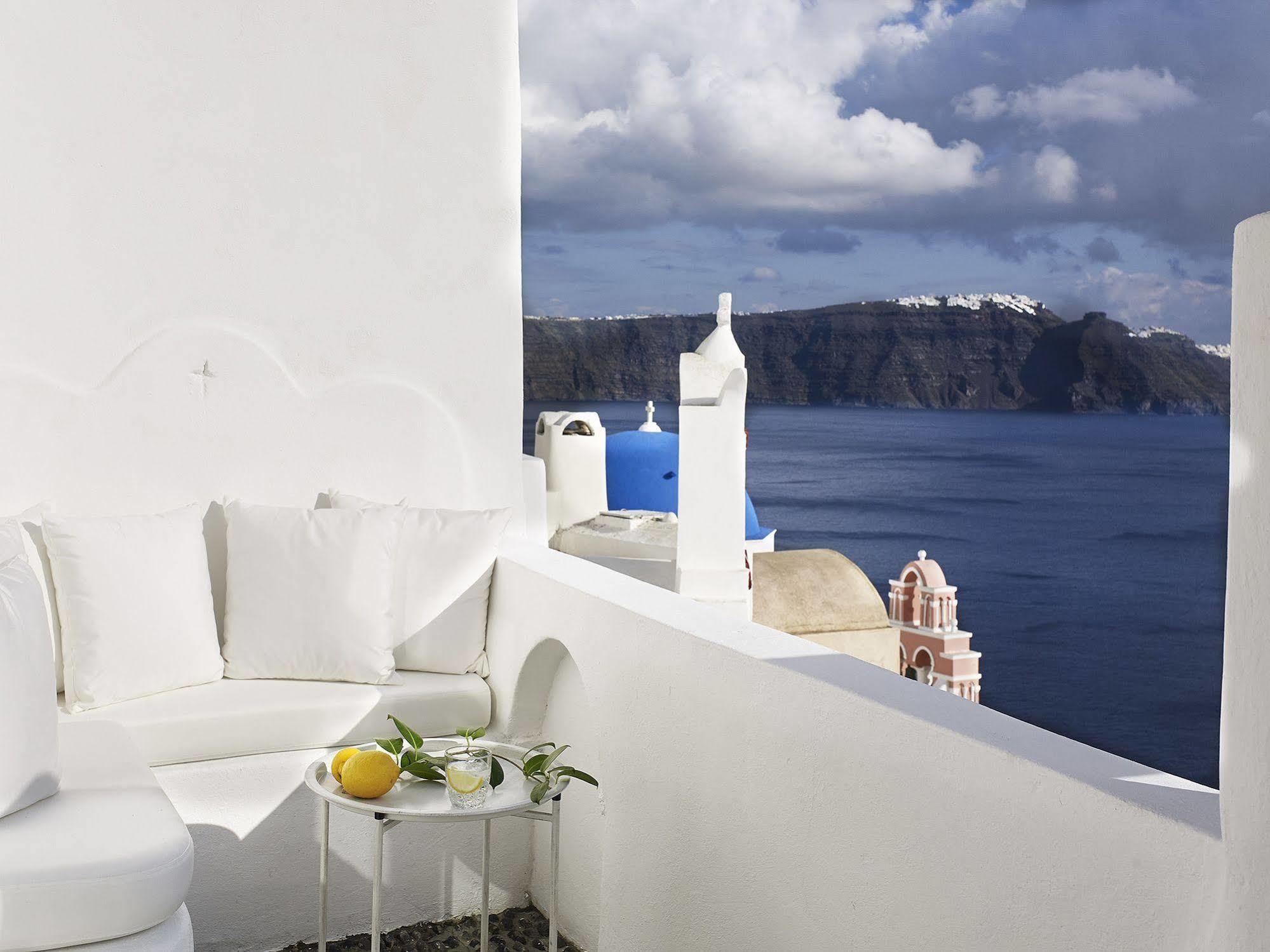 1864 The Sea Captain'S House Oia  Exterior photo